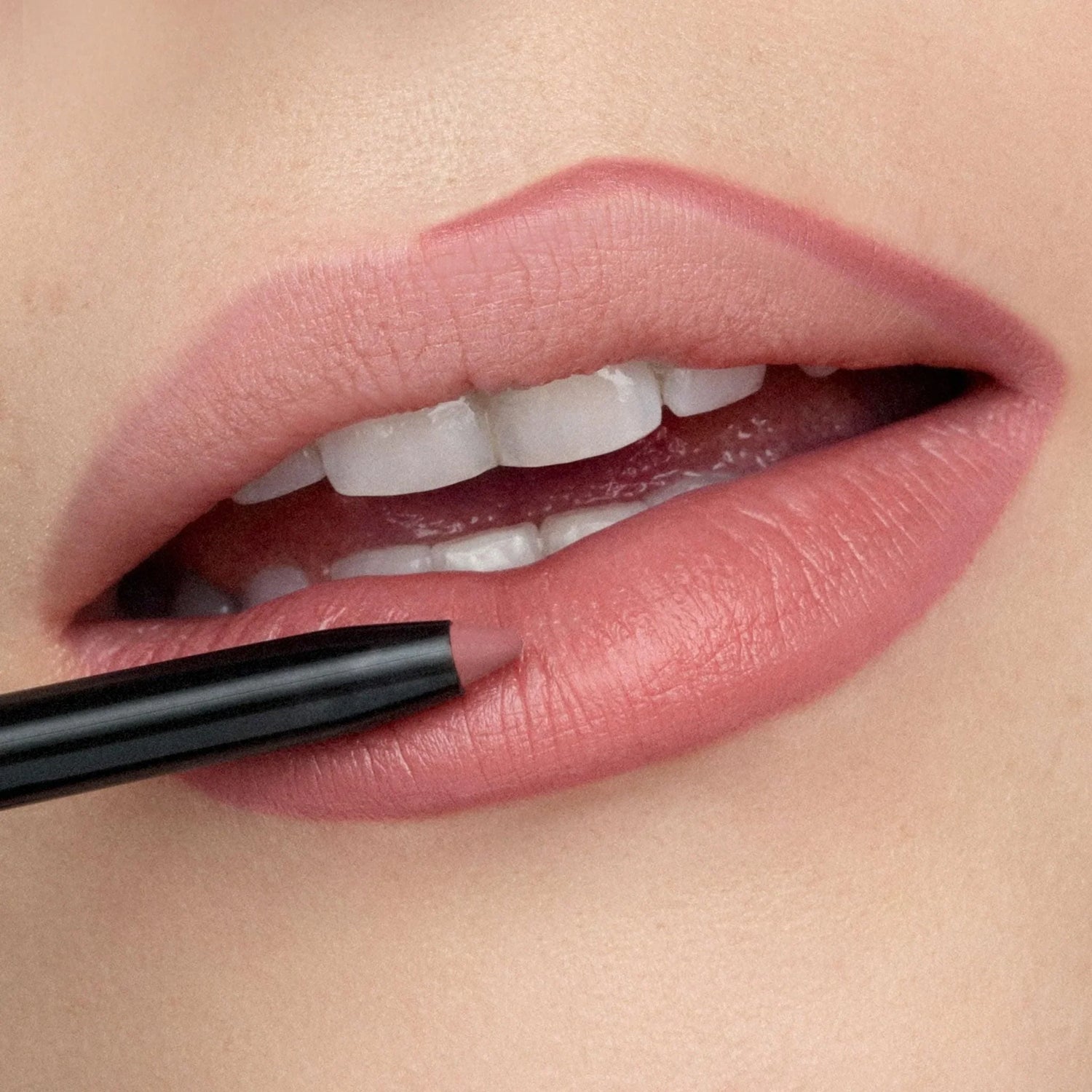 Febella Lip Liner